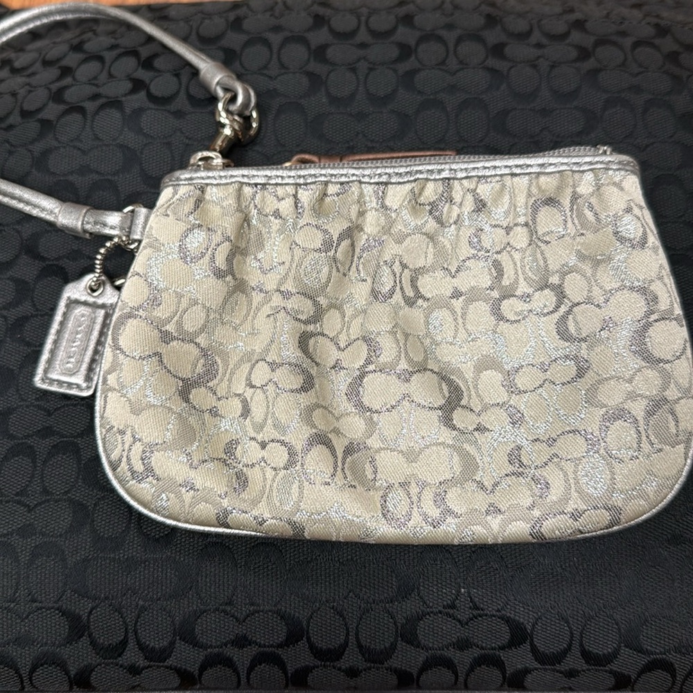 Coach Bundle - image 3